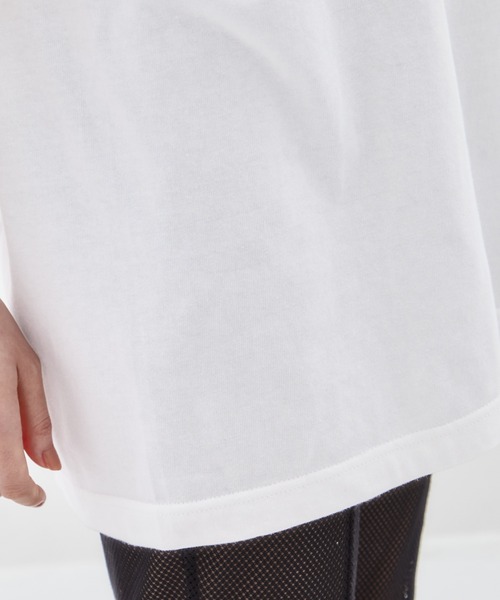 TOGA PULLA（トーガ　プルラ）の「【TOGA TOO/トーガトゥ】Print tee/プリントTシャツ（Tシャツ/カットソー・レディース・ホワイト/ダークグレー・M/L）」の11枚目の写真