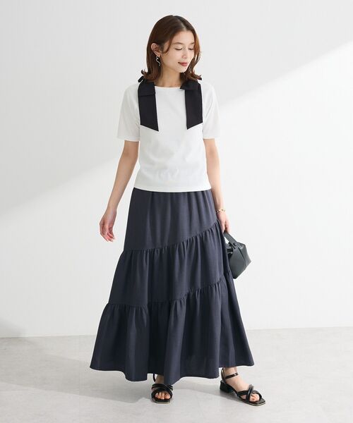 Green　Parks（グリーンパークス）の「・minia チューブストラップサンダル（サンダル・レディース・ブラック/アイボリー・LL/S/M/L）」の4枚目の写真