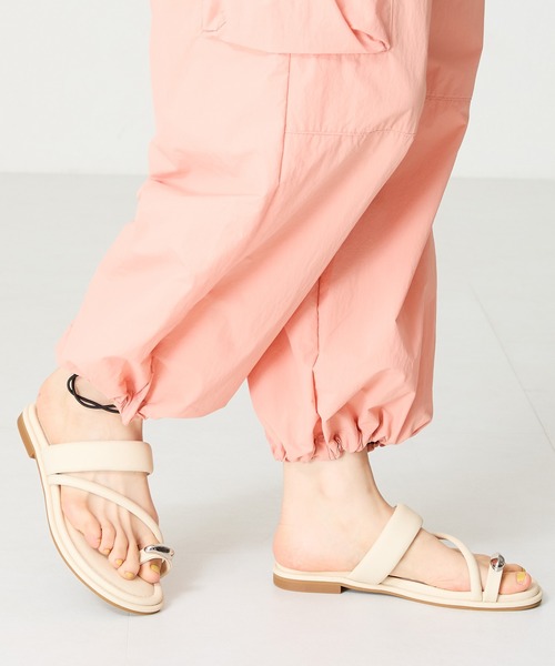 【2025年購入・美品】duckfeet ストラップサンダル 24.5-25cm 2025年購入・美品】duckfeet ストラップサンダル 24.5-25cm