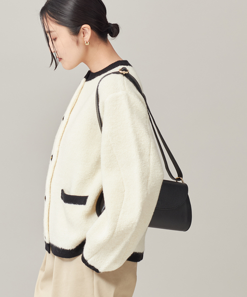 journal standard L'essage（ジャーナルスタンダードレサージュ）の「《SP》【金子綾さん着用】バイカラーボアカーディガン（カーディガン/ボレロ・レディース・ブラック/アイボリー・FREE）」の18枚目の写真