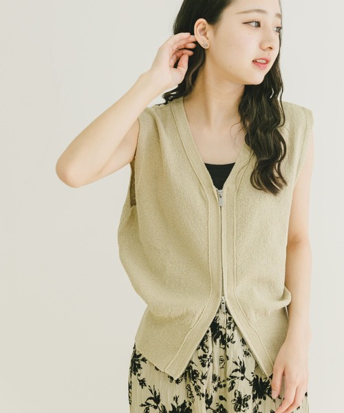 ITEMS URBANRESEARCH（アイテムズ アーバンリサーチ）の「ブークレジップベスト（ベスト・レディース・モカ/ベージュ/ネイビー・FREE）」の6枚目の写真