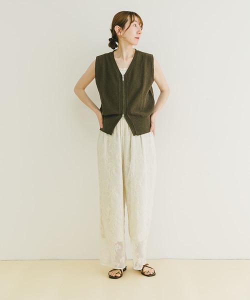 ITEMS URBANRESEARCH（アイテムズ アーバンリサーチ）の「ブークレジップベスト（ベスト・レディース・モカ/ベージュ/ネイビー・FREE）」の14枚目の写真