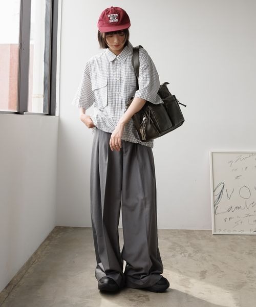 PBLIM（ページボーイリム）の「《UNISEX/PCポケット付き/500mlペットボトルも入る》10ポケットボストンバッグ（ボストンバッグ・レディース・カーキ/ブラック/ブラウン/グレー系その他/ブラック系その他/グリーン系その他/グレイッシュベージュ・FREE）」の12枚目の写真