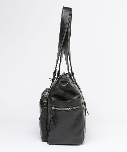 PBLIM（ページボーイリム）の「《UNISEX/PCポケット付き/A4サイズ収納可能/500mlペットボトルも入る》10ポケットボストンバッグ（ボストンバッグ・レディース・カーキ/ブラック/ブラウン/グレー系その他/ブラック系その他/グリーン系その他/グレイッシュベージュ・FREE）」の18枚目の写真