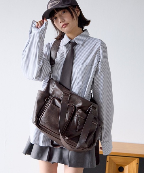 UNISEX》10ポケットボストンバッグ（ボストンバッグ）｜PBLIM（ページ