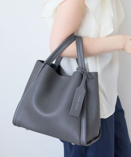 le.coeur blanc(ルクールブラン)の「3setソフトレザー調バッグ(ショルダーバッグ・レディース・ベージュ/ブラック/シルバー/サックスブルー/ホワイト系その他2/ゴールド/ダークグレー・FREE)」の3枚目の写真