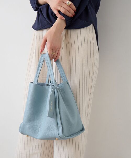 le.coeur blanc(ルクールブラン)の「3setソフトレザー調バッグ(ショルダーバッグ・レディース・ベージュ/ブラック/シルバー/サックスブルー/ホワイト系その他2・FREE)」の12枚目の写真