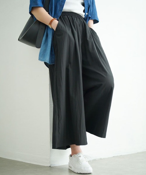 GOLDJAPAN(ゴールドジャパン)の「タックギャザーワイドパンツ【大きいサイズ対応】(その他パンツ・レディース・グレー/ベージュ/ブラック/アイボリー・LL/3L/4L/5L)」の3枚目の写真
