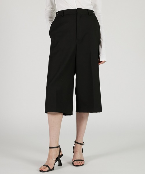 PRANK PROJECT(プランクプロジェクト)の「ロークロッチバミューダパンツ / Low-crotch Bermuda Pants(その他パンツ・レディース・グレー/カーキ/ブラック・38/36)」の2枚目の写真