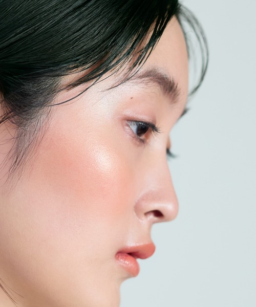 OSAJI（オサジ）の「オサジ ニュアンス チーク フリュイド（チーク・レディース・01 Zankou〈残光〉/02 Egakikata〈描きかた〉・FREE）」の4枚目の写真