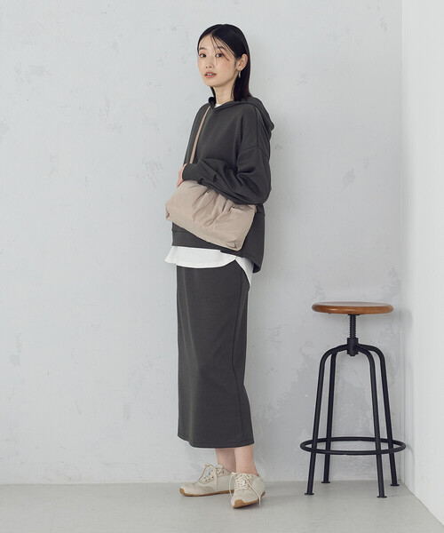 MONO　COMME CA（モノコムサ）の「パデットショルダー（ショルダーバッグ・レディース・ライトグレー/ブラック/ベージュ・FREE）」の7枚目の写真