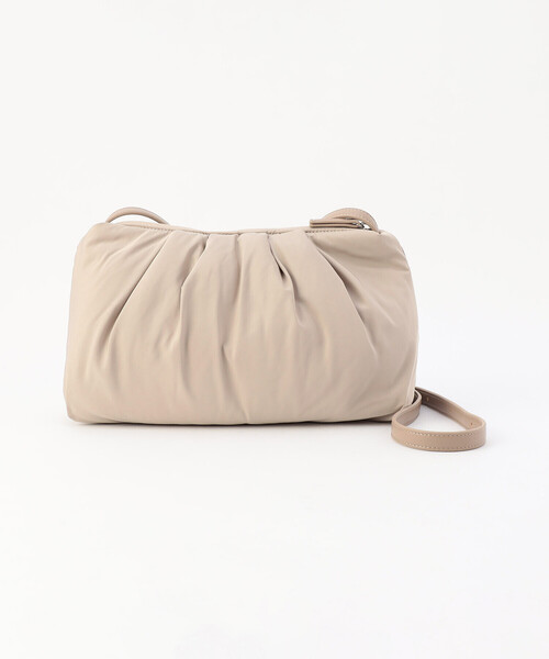 MONO　COMME CA（モノコムサ）の「パデットショルダー（ショルダーバッグ・レディース・ライトグレー/ブラック/ベージュ・FREE）」の18枚目の写真