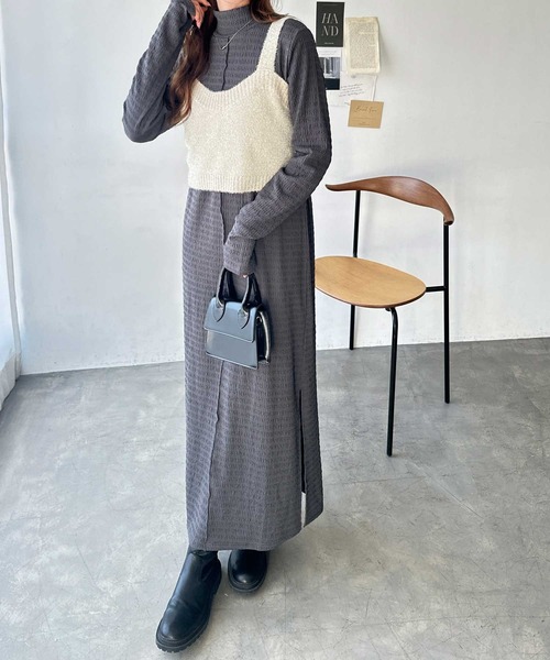 GeeRA（ジーラ）の「【ネックが選べる】全骨格対応！指穴付きジャガードワンピ―ス（ワンピース・レディース・チャコール/ブラック系その他/チャコールグレー/ブラック・MEDIUM/LARGE/X-LARGE）」の8枚目の写真