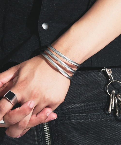 Wave Design Bangle / ウェーブデザインバングル（バングル/リスト