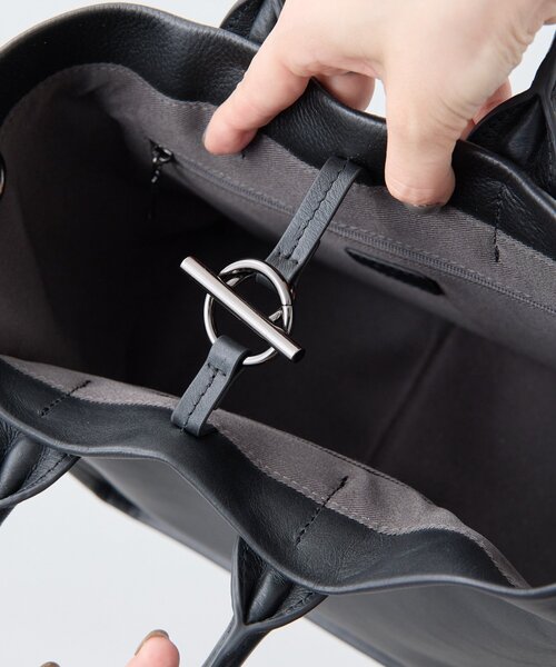 イアパピヨネ本革ブラック美品黒トートバッグ 黒バッグまとめ①】レザー - ear PAPILLONNER(イアパピヨネ)たま