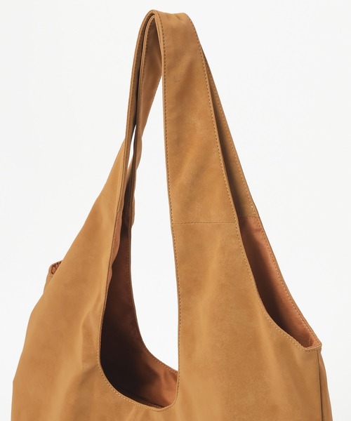 GLOBAL WORK（グローバルワーク）の「スペ軽ラクスエードトートバッグ/577553（トートバッグ・レディース・マスタード/ブラック/ブラウン/ベージュ・ONE SIZE）」の9枚目の写真