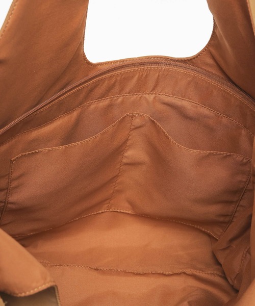 GLOBAL WORK（グローバルワーク）の「スペ軽ラクスエードトートバッグ/577553（トートバッグ・レディース・マスタード/ブラック/ブラウン/ベージュ・ONE SIZE）」の11枚目の写真