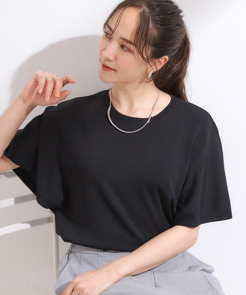 DRESKIP（ドレスキップ）の「【S-LL】女性らしさ溢れる フレアスリーブニット（ニット/セーター・レディース・レッド系1/オフホワイト/ブルー系その他/ブラック/グレー/ダークブラウン・04/03/02/01）」の2枚目の写真