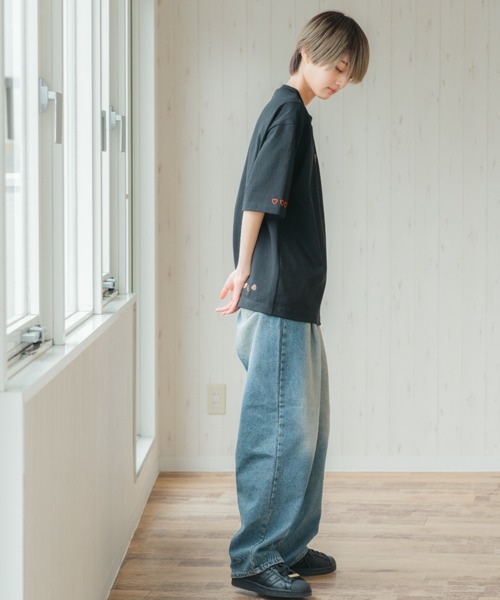 INTER FACTORY(インターファクトリー)の「あやせりんて - 刺繍半袖Tシャツ(Tシャツ/カットソー・レディース・ブラック/ホワイト・MEDIUM/LARGE)」の15枚目の写真