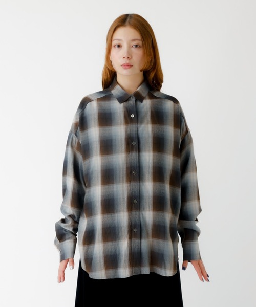 MICA&DEAL(マイカ&ディール)の「【MICA&DEAL /マイカアンドディール】オンブレ 2WAYシャツ/チェックシャツ/羽織/レイヤー【WEB限定】(シャツ/ブラウス・レディース・ブラウン/レッド・フリー)」の11枚目の写真
