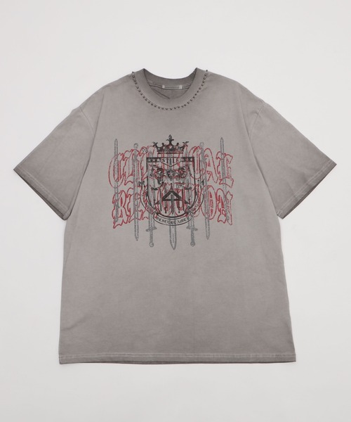 Figments(フィグメンツ)の「ネックラインスタッズエンブレムT(Tシャツ/カットソー・レディース・グレー/ブラック・FREE)」の4枚目の写真