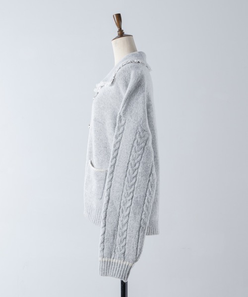 Lallana（ララーナ）の「Bijou Button Frill Cardigan/ビジューボタン