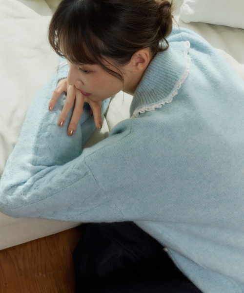 Lallana（ララーナ）の「Bijou Button Frill Cardigan/ビジューボタン