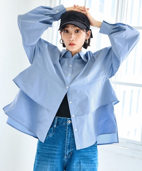 VIS(ビス)の「裾ティアードオーバーシャツ/UVケア・イージーケア(シャツ/ブラウス・レディース・ホワイト/ダークブラウン/ライトグリーン/サックスブルー・FREE)」の1枚目の写真