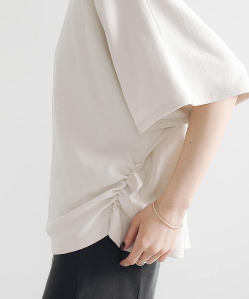 URBAN RESEARCH（アーバンリサーチ）の「サイドギャザードルマントップス（Tシャツ/カットソー・レディース・ネイビー/オフホワイト・FREE）」の21枚目の写真