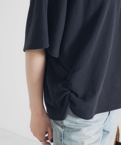 URBAN RESEARCH（アーバンリサーチ）の「サイドギャザードルマントップス（Tシャツ/カットソー・レディース・ネイビー/オフホワイト・FREE）」の8枚目の写真