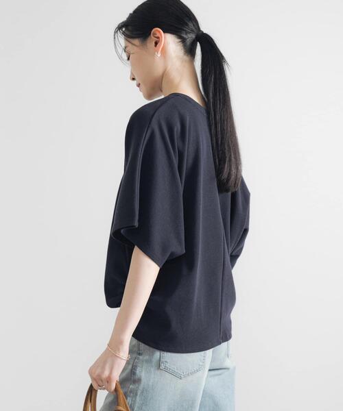 URBAN RESEARCH（アーバンリサーチ）の「サイドギャザードルマントップス（Tシャツ/カットソー・レディース・ネイビー/オフホワイト・FREE）」の12枚目の写真