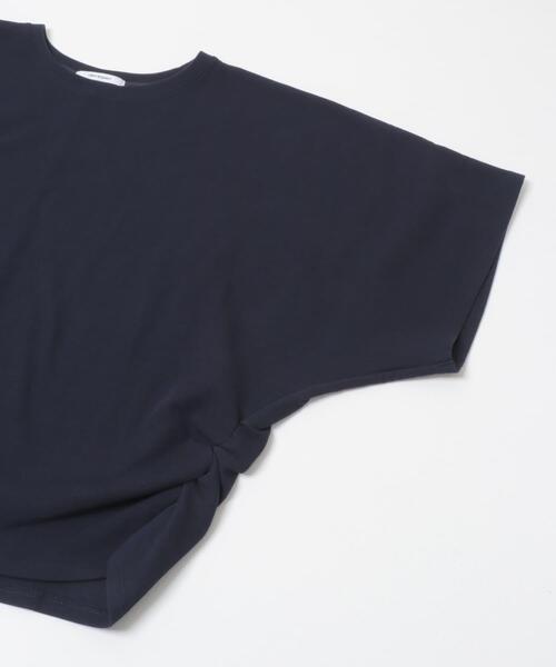 URBAN RESEARCH（アーバンリサーチ）の「サイドギャザードルマントップス（Tシャツ/カットソー・レディース・ネイビー/オフホワイト・FREE）」の16枚目の写真