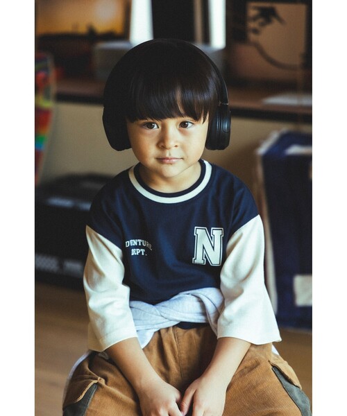 BEAMS mini（ビームスミニ）の「クイックドライ カレッジ Tシャツ 2025FW（90～140cm）（Tシャツ/カットソー・キッズ・ネイビー/イエロー系その他5・90/100/110/120/130/140）」の2枚目の写真