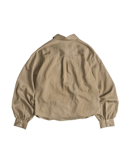 MUHET（ミュエータ）の「gather design long sleeve blouse / ギャザーデザインブラウス（シャツ/ブラウス・レディース・モカ/オフホワイト/ブラック/ライトブルー・FREE）」の9枚目の写真
