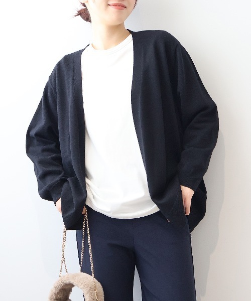 MB mint breeze（エムビーミントブリーズ）の「【L～5L 大きいサイズ】【プレスウォーム】天竺クルーネックTシャツ（Tシャツ/カットソー・レディース・チャコールグレー/オフホワイト/ブラック・4L/3L/LL/5L/L）」の17枚目の写真