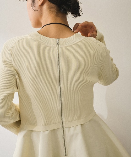 ADAM ET ROPE'（アダムエロペ）の「【サステナブル】ペプラムコンビニットプルオーバー（Tシャツ/カットソー・レディース・ブラック/オフホワイト/ライトグリーン・FREE）」の21枚目の写真