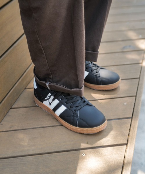 U.S. POLO ASSN.（ユーエスポロアッスン）の「【U.S.POLO ASSN./ユーエスポロアッスン】【最旬フットボールデザイン】ローカットスニーカー 上質PUレザー ガムソール（スニーカー・メンズ・ホワイト/ブラック/ベージュ・26.5cm/25.5cm/26cm/25cm/27cm）」の14枚目の写真