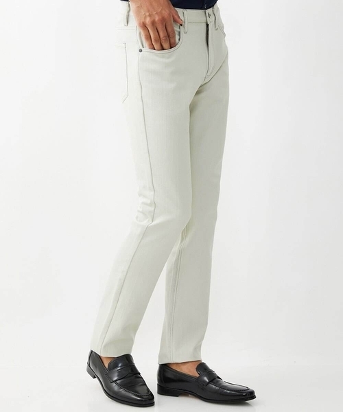 MICHEL KLEIN HOMME (ミッシェルクランオム)の「【撥水】プレビアシャンブレー5ポケットパンツ(その他パンツ・メンズ・ブラウン/ブラック/ライトグレー/ネイビー/ベージュ・X-LARGE/LARGE/MEDIUM)」の4枚目の写真