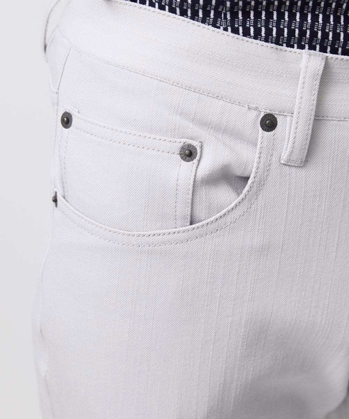 MICHEL KLEIN HOMME (ミッシェルクランオム)の「【撥水】プレビアシャンブレー5ポケットパンツ(その他パンツ・メンズ・ブラウン/ブラック/ライトグレー/ネイビー/ベージュ・X-LARGE/LARGE/MEDIUM)」の21枚目の写真