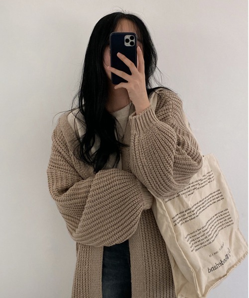 NEW GENTLEMAN（ニュージェントルマン）の「フリージア ルーズロングカーディガン/ガウン（カーディガン/ボレロ・レディース・ブラック/ベージュ/グレー・FREE）」の8枚目の写真