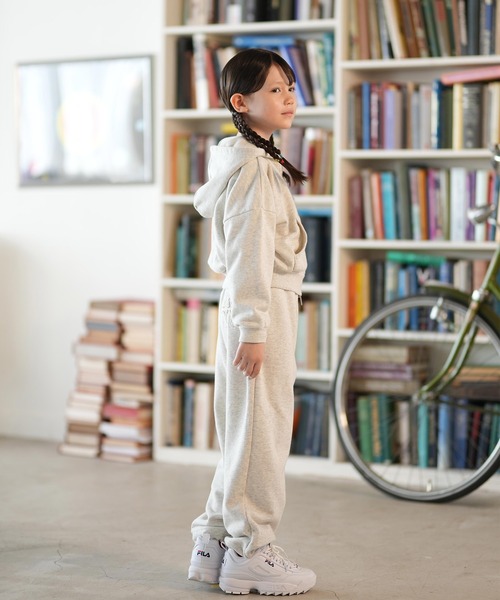 ROXY(ロキシー)の「ROXY/ロキシー ジップアップ パーカー キッズ スウェット フーディー ロゴ 裏毛 セットアップ対応 TZP254616M(パーカー・キッズ・ブラック/グレー・130cm/140cm/150cm)」の15枚目の写真