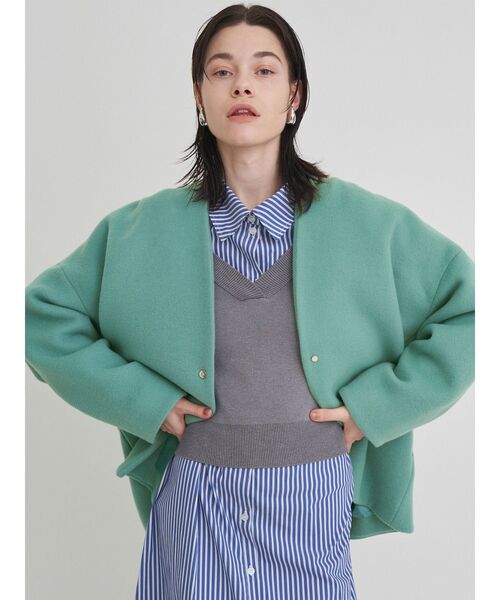 フォルムショートウールコート（ノーカラージャケット）｜ELENDEEK