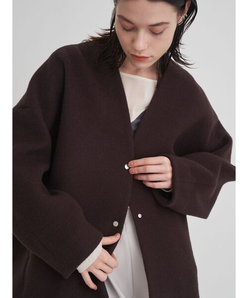 フォルムショートウールコート（ノーカラージャケット）｜ELENDEEK