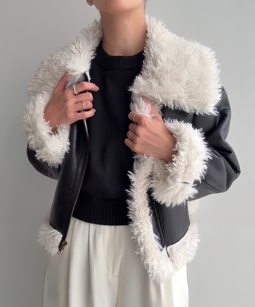 JUNOAH（ジュノア）の「プードルファーショートPUレザージャケット（ムートンコート・レディース・ダークブラウン/ブラック・SMALL/MEDIUM/LARGE）」の6枚目の写真