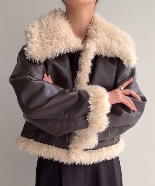 JUNOAH（ジュノア）の「プードルファーショートPUレザージャケット（ムートンコート・レディース・ダークブラウン/ブラック・SMALL/MEDIUM/LARGE）」の10枚目の写真