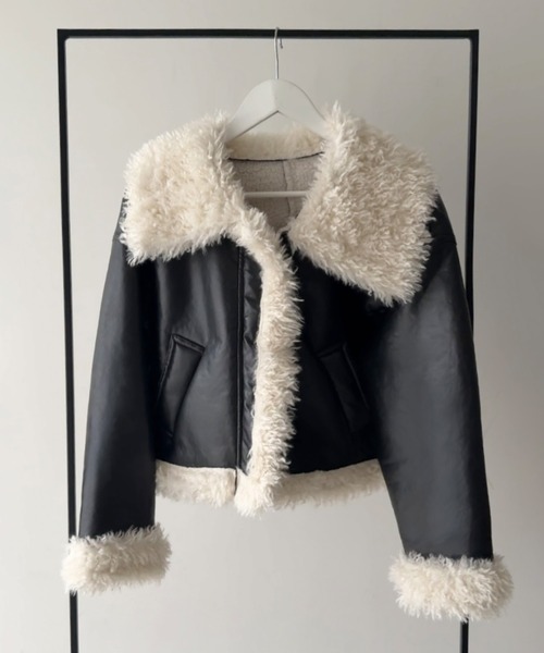 JUNOAH（ジュノア）の「プードルファーショートPUレザージャケット（ムートンコート・レディース・ダークブラウン/ブラック・SMALL/MEDIUM/LARGE）」の11枚目の写真