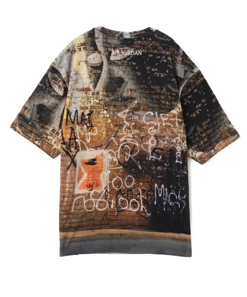 JORDAN BRAND（ジョーダンブランド）の「JORDAN BRAND M J AIR JDN WM 85 AOP SS CR / ジョーダン ブランド エアジョーダン WM 85 AOP CR S/S Tシャツ / NIKE【SP】（Tシャツ/カットソー・メンズ・マルチ・L/XL/XXL/S/M）」の6枚目の写真
