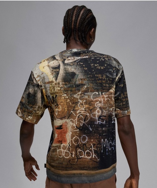 JORDAN BRAND（ジョーダンブランド）の「JORDAN BRAND M J AIR JDN WM 85 AOP SS CR / ジョーダン ブランド エアジョーダン WM 85 AOP CR S/S Tシャツ / NIKE【SP】（Tシャツ/カットソー・メンズ・マルチ・L/XL/XXL/S/M）」の7枚目の写真