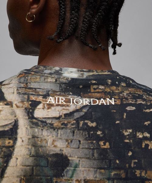 JORDAN BRAND（ジョーダンブランド）の「JORDAN BRAND M J AIR JDN WM 85 AOP SS CR / ジョーダン ブランド エアジョーダン WM 85 AOP CR S/S Tシャツ / NIKE【SP】（Tシャツ/カットソー・メンズ・マルチ・L/XL/XXL/S/M）」の8枚目の写真
