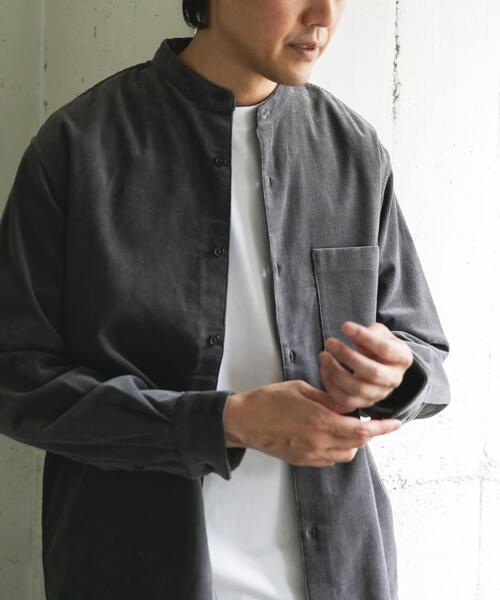 URBAN RESEARCH DOORS（アーバンリサーチドアーズ）の「『UR TECH』コーデュロイバンドカラーシャツ（シャツ/ブラウス・メンズ・グリーン系その他/ベージュ系その他/ブラウン系その他/チャコールグレー・LARGE/MEDIUM）」の5枚目の写真